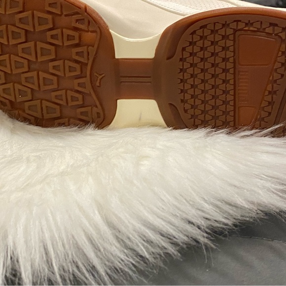 Puma - Picture 5 of 10